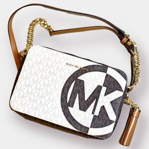 NWT Michael Kors Crossbody Bag Camera Bag Logo Print Canvas Leather Acc…